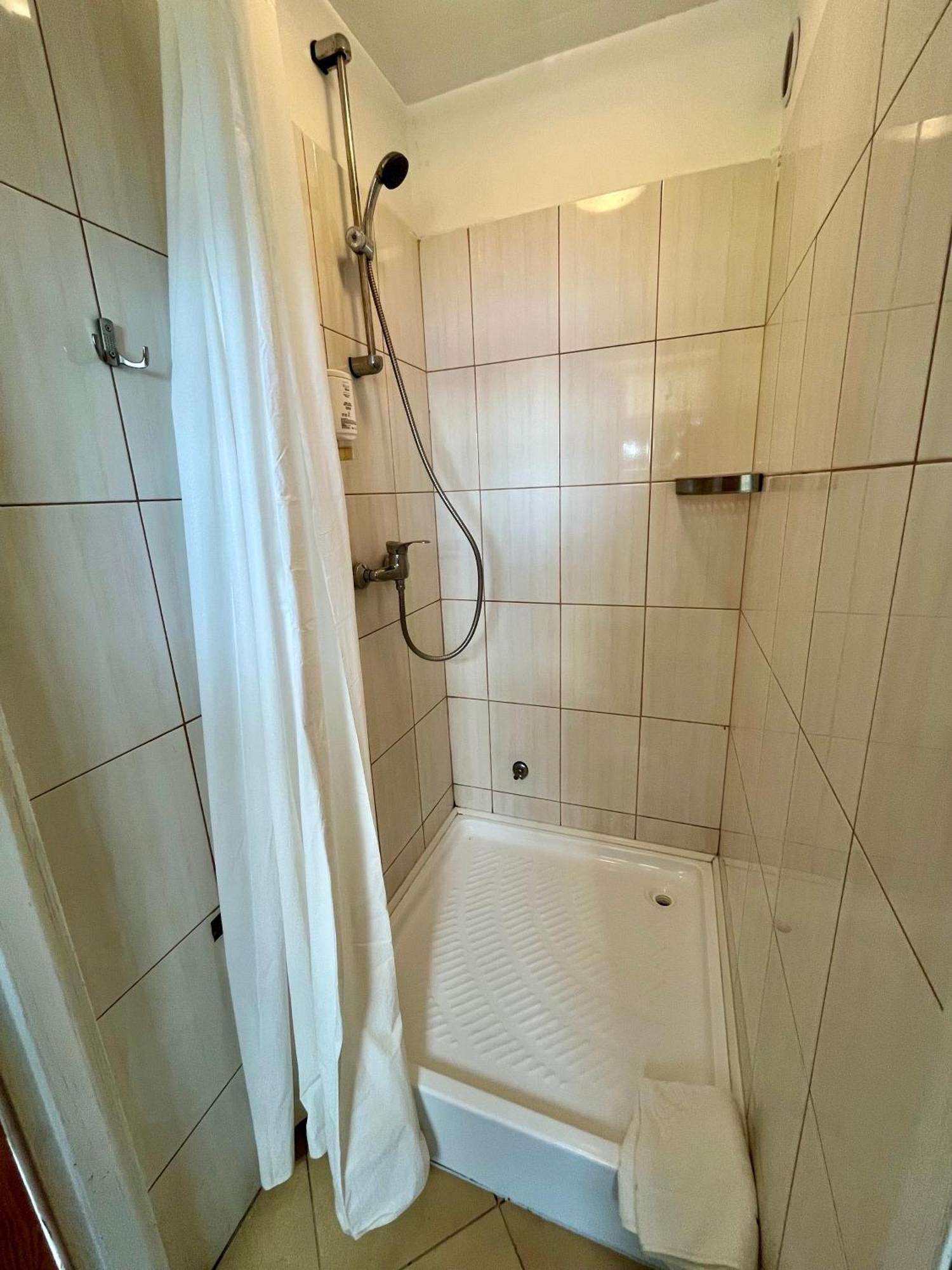Gosciniec Rospuda 1 Bed & Breakfast เอากุสตูฟ ภายนอก รูปภาพ