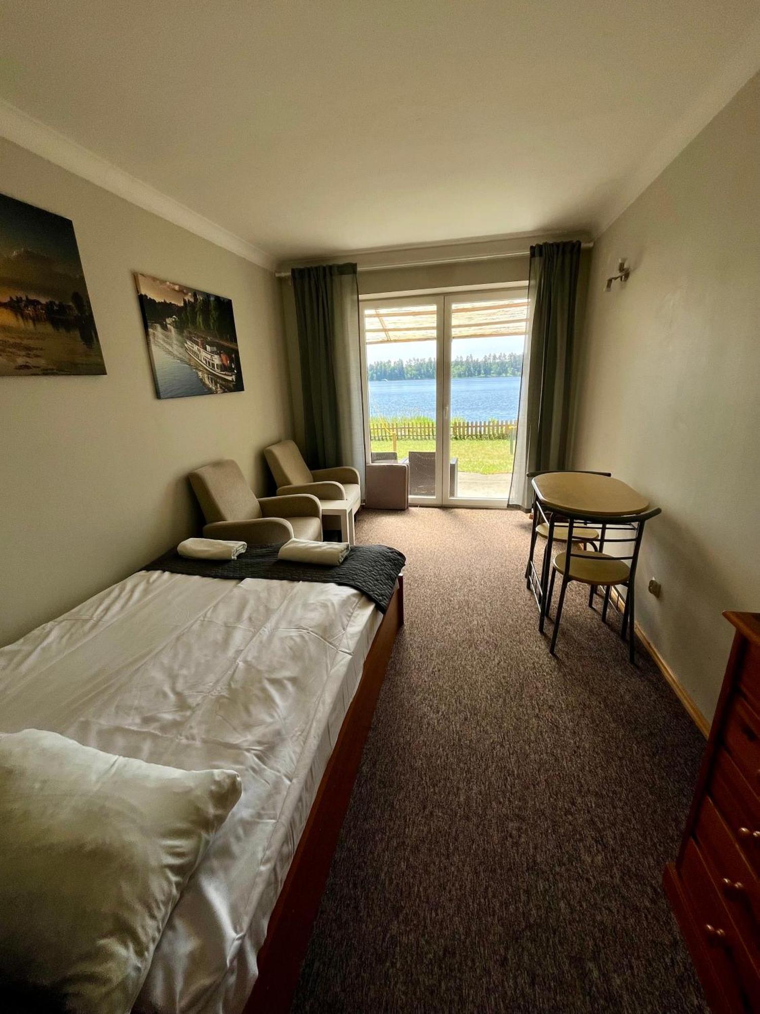Gosciniec Rospuda 1 Bed & Breakfast เอากุสตูฟ ภายนอก รูปภาพ