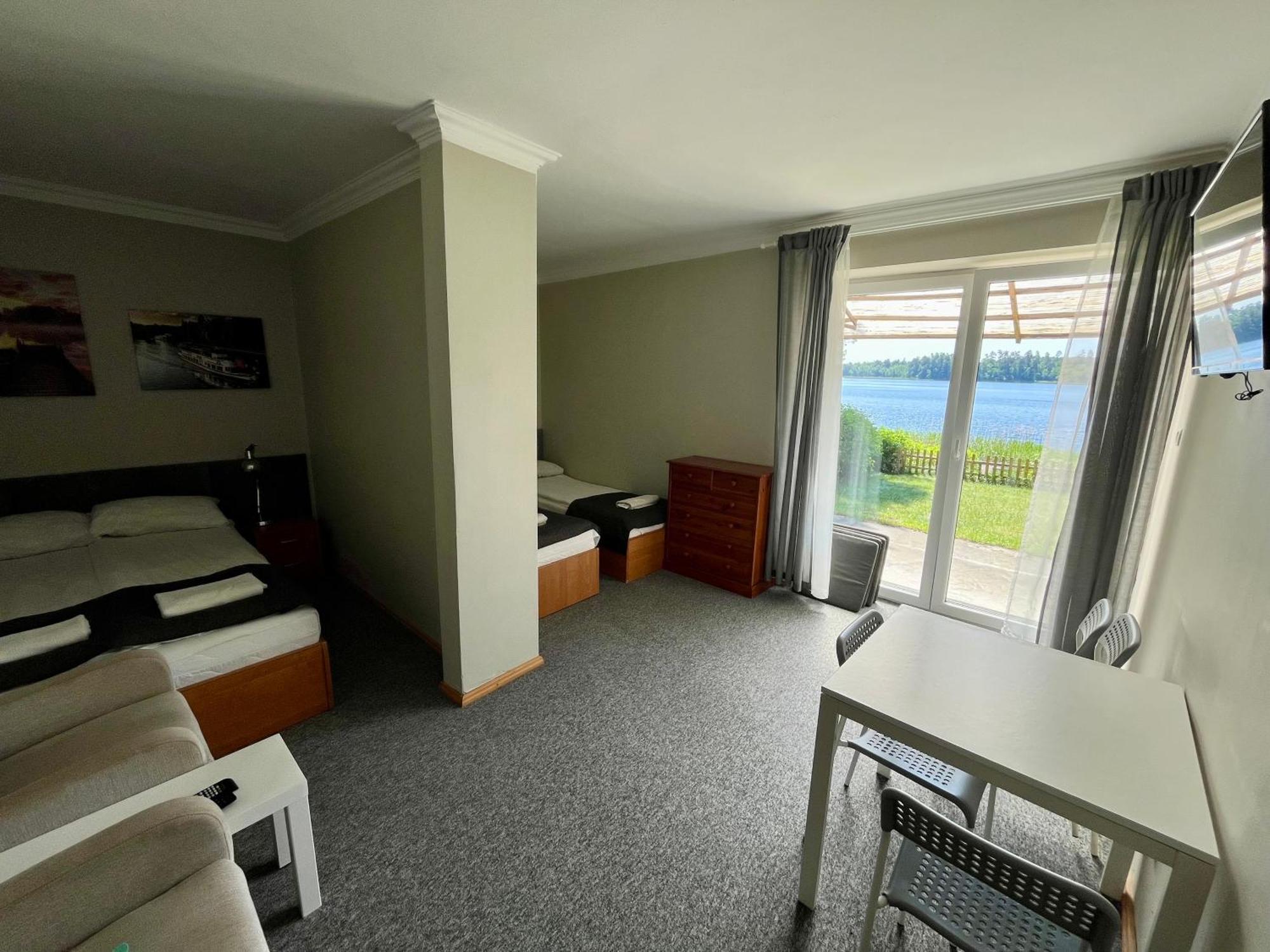 Gosciniec Rospuda 1 Bed & Breakfast เอากุสตูฟ ภายนอก รูปภาพ